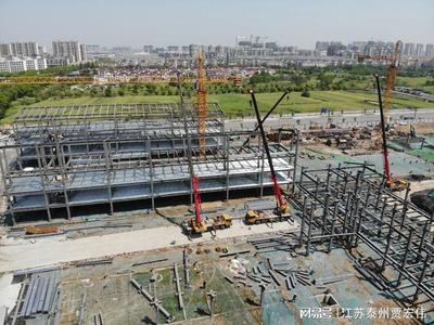 泰州市:加緊施工,首個裝配式鋼結(jié)構(gòu)學(xué)校框架已過半